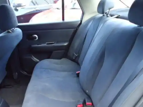 Nissan TIIDA  2009
