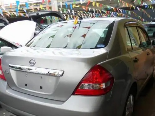 Nissan TIIDA  2009