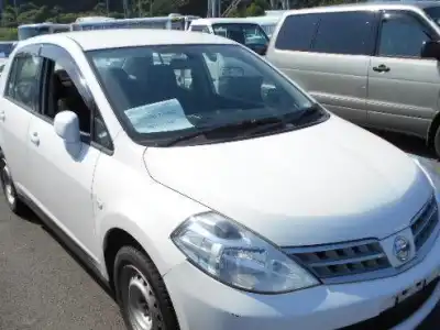 Nissan TIIDA  2009