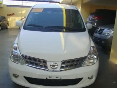 Nissan TIIDA  2009