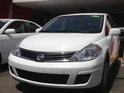 Nissan TIIDA  2011