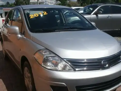 Nissan TIIDA  2012