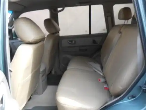 Nissan Terrano2003