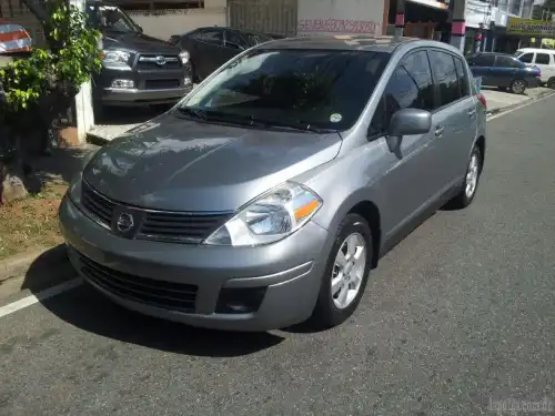 Nissan Tiida  2007 Como Nuevo