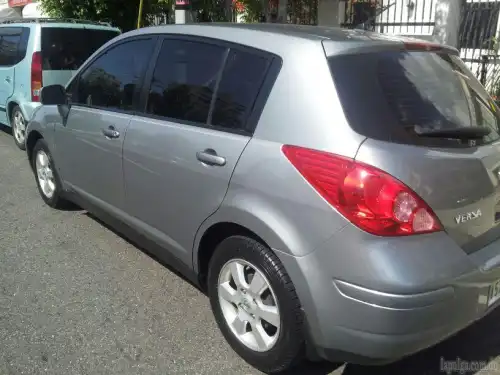 Nissan Tiida  2007 Como Nuevo