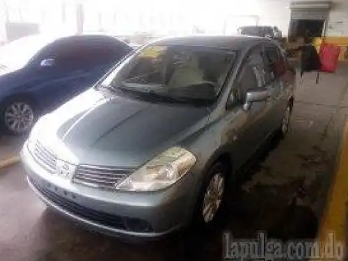 Nissan Tiida 2006 