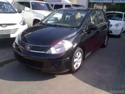 Nissan Tiida 2007 Americano inicial Rd130000 Cuotas Rd7740