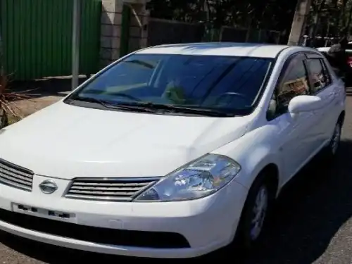 Nissan Tiida 2007