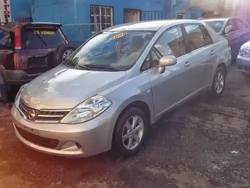 Nissan Tiida 2009 