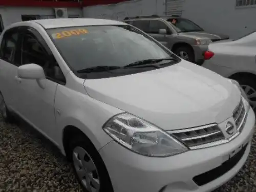 Nissan Tiida 2009