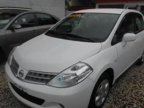 Nissan Tiida 2009