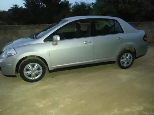 Nissan Tiida 2012 