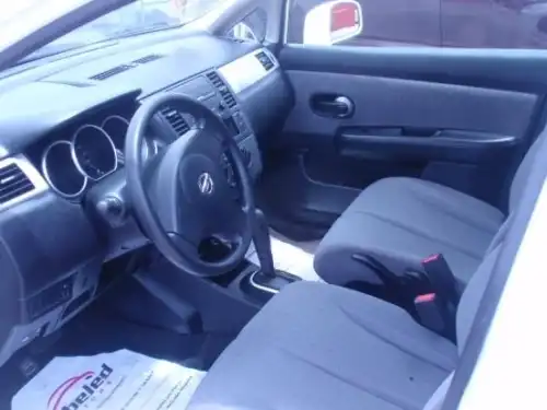 Nissan Tiida Latio 2008