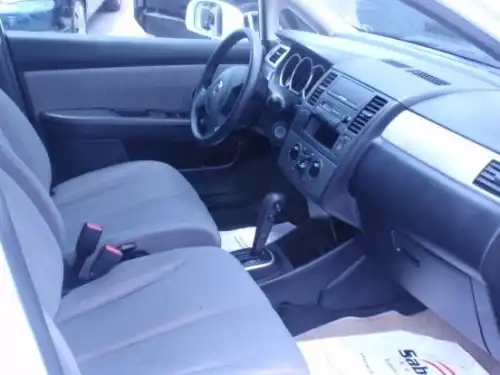 Nissan Tiida Latio 2008