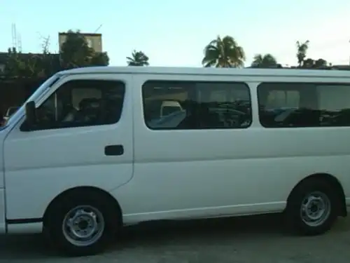 Nissan Urvan  2009