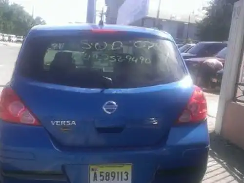 Nissan Versa  2007
