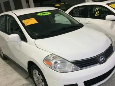 Nissan Versa  2008