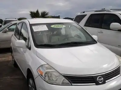 Nissan Versa  2008