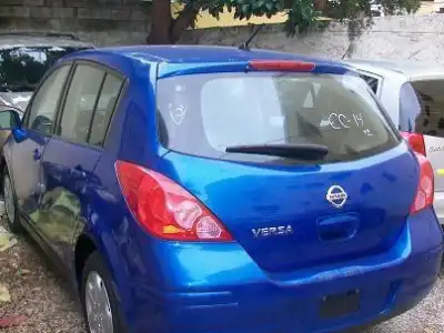 Nissan Versa  2009