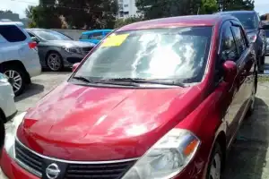 Nissan Versa  2009