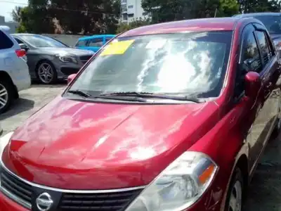 Nissan Versa  2009