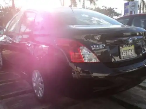 Nissan Versa  2013