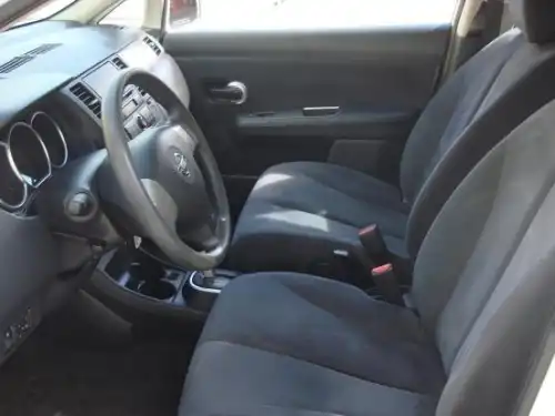 Nissan Versa 2007