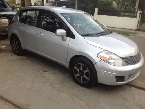 Nissan Versa 2007