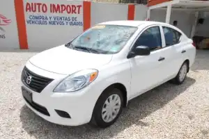 Nissan Versa 2012