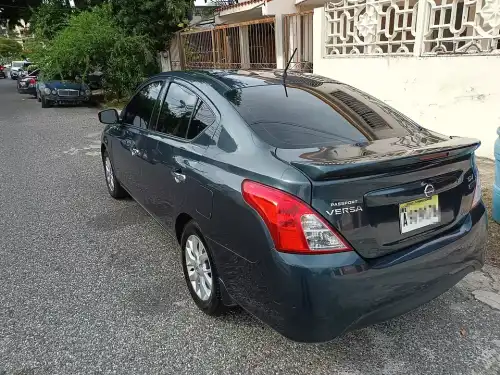 Nissan Versa 2017 Special Edition 