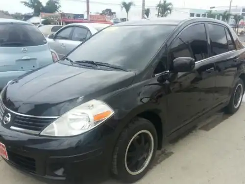 Nissan Versa SE 2008