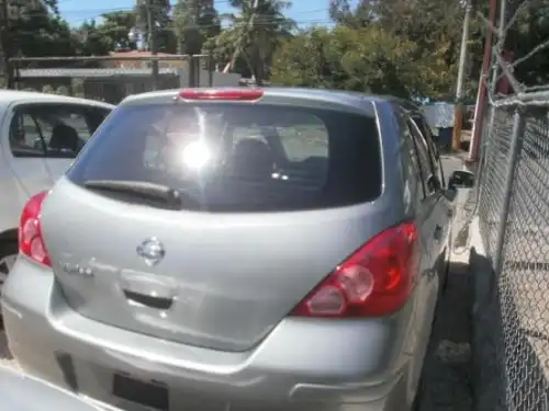 Nissan Versa SE 2009