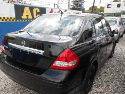 Nissan Versa2009