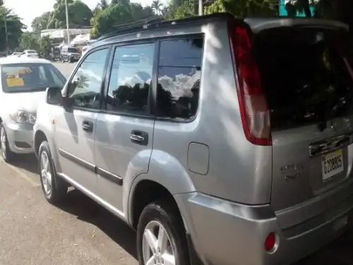 Nissan X Trail2009