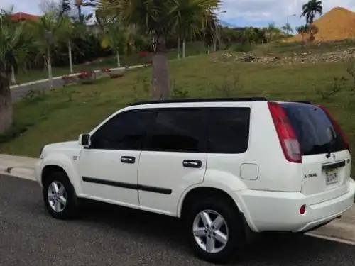Nissan X-Trail  2006