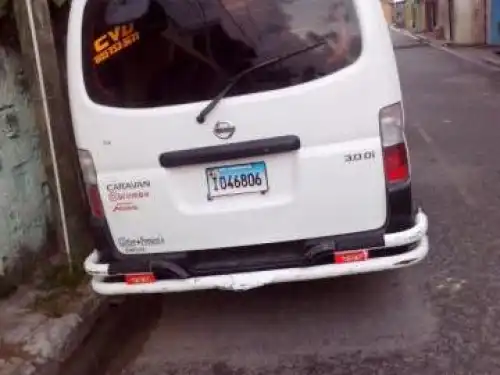 Nissan caravan de carga
