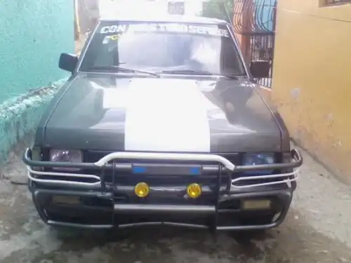 Nissan pick 2000 cama larga disel, aire musica 
