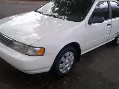 Nissan sentra 1998 americano 