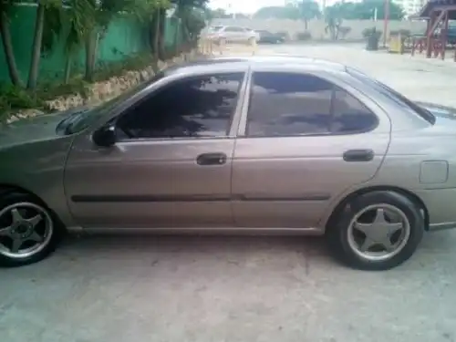 Nissan sentra 2006 en buenas condiciones 