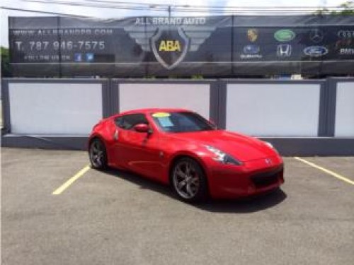 Nissan 370Z Touring 2011, inmaculado