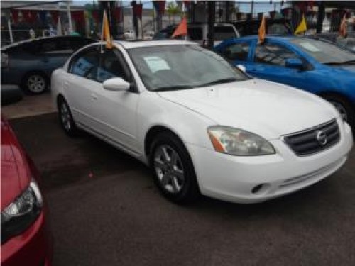 Nissan Altima 2003 Excelentes Condiciones