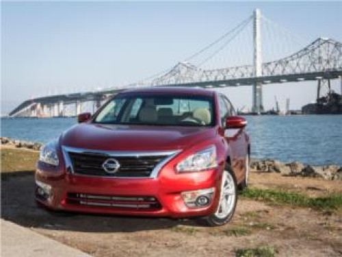 Nissan Altima 2014desde 25995