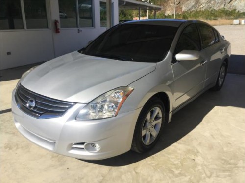 Nissan Altima 2.5S 2010, LINDO