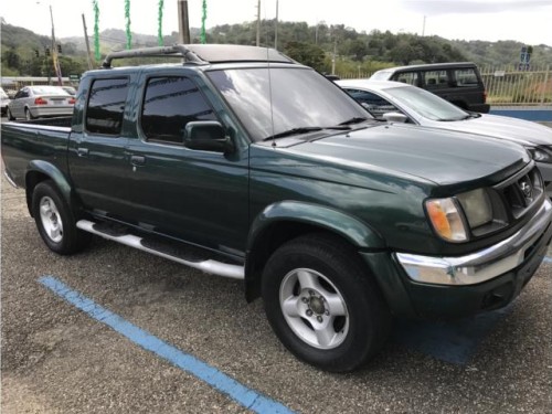 Nissan Frontier 2000