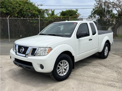 Nissan Frontier SV 2015 4 cil