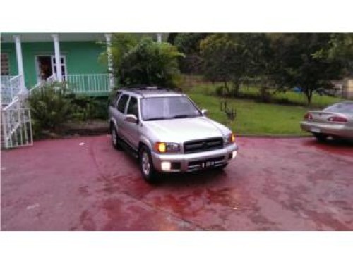 Nissan Pathfinder 2002 como nueva