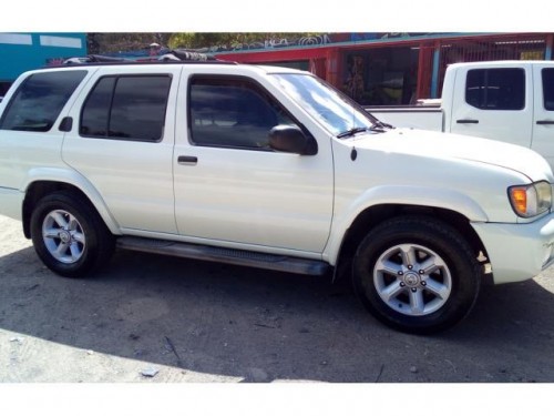 Nissan Pathfinder 2003