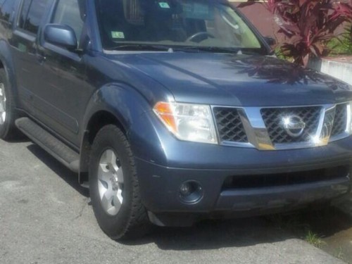 Nissan Pathfinder 2005