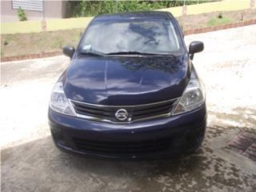 Nissan Versa 2010 Como Nuevo