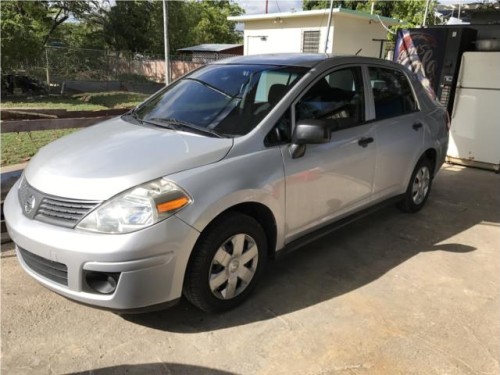 Nissan Versa 2011